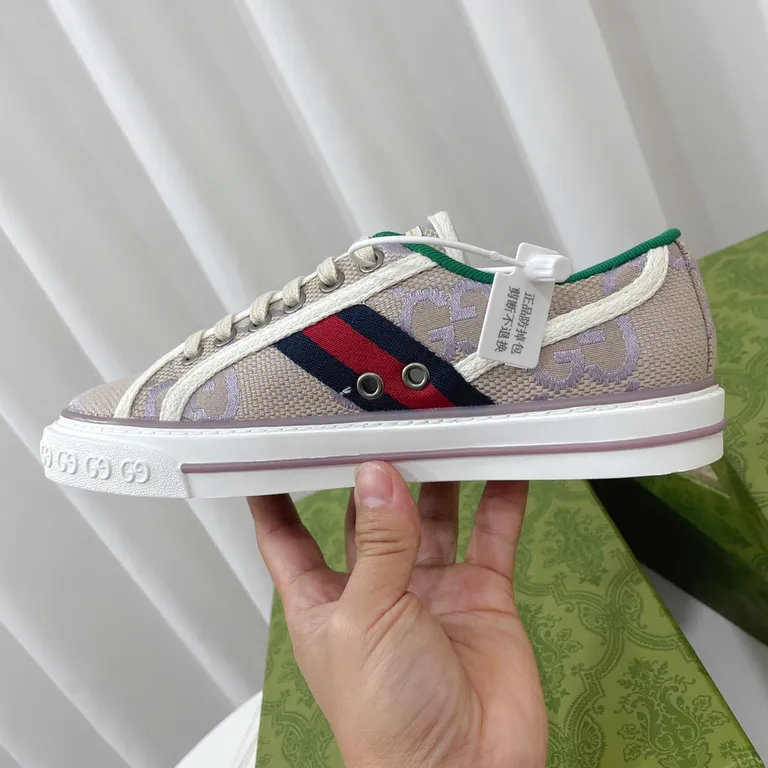 Gucci Shoe 